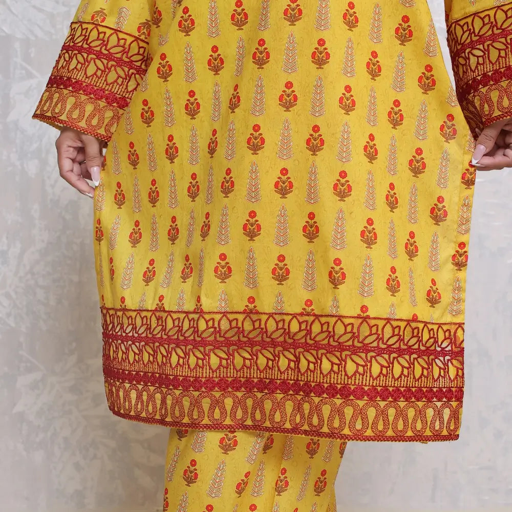 lookbook image shop_this_look_AVdw3f