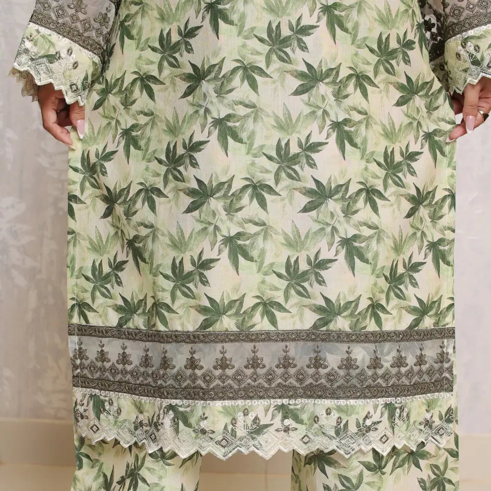 lookbook image shop_this_look_EcLGgQ