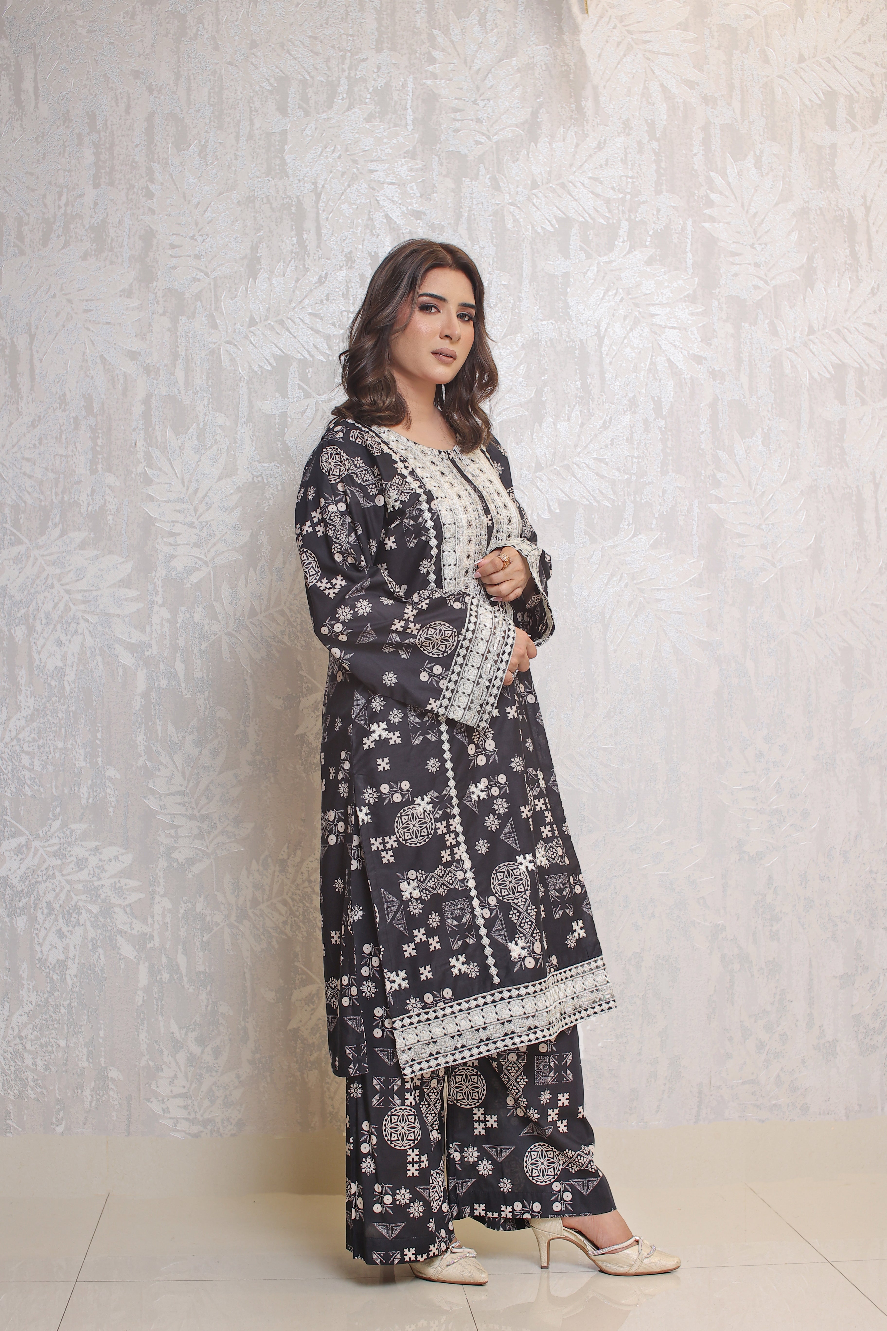 2 Piece - Black Color Soft Lawn Printed | ZB1006-SM
