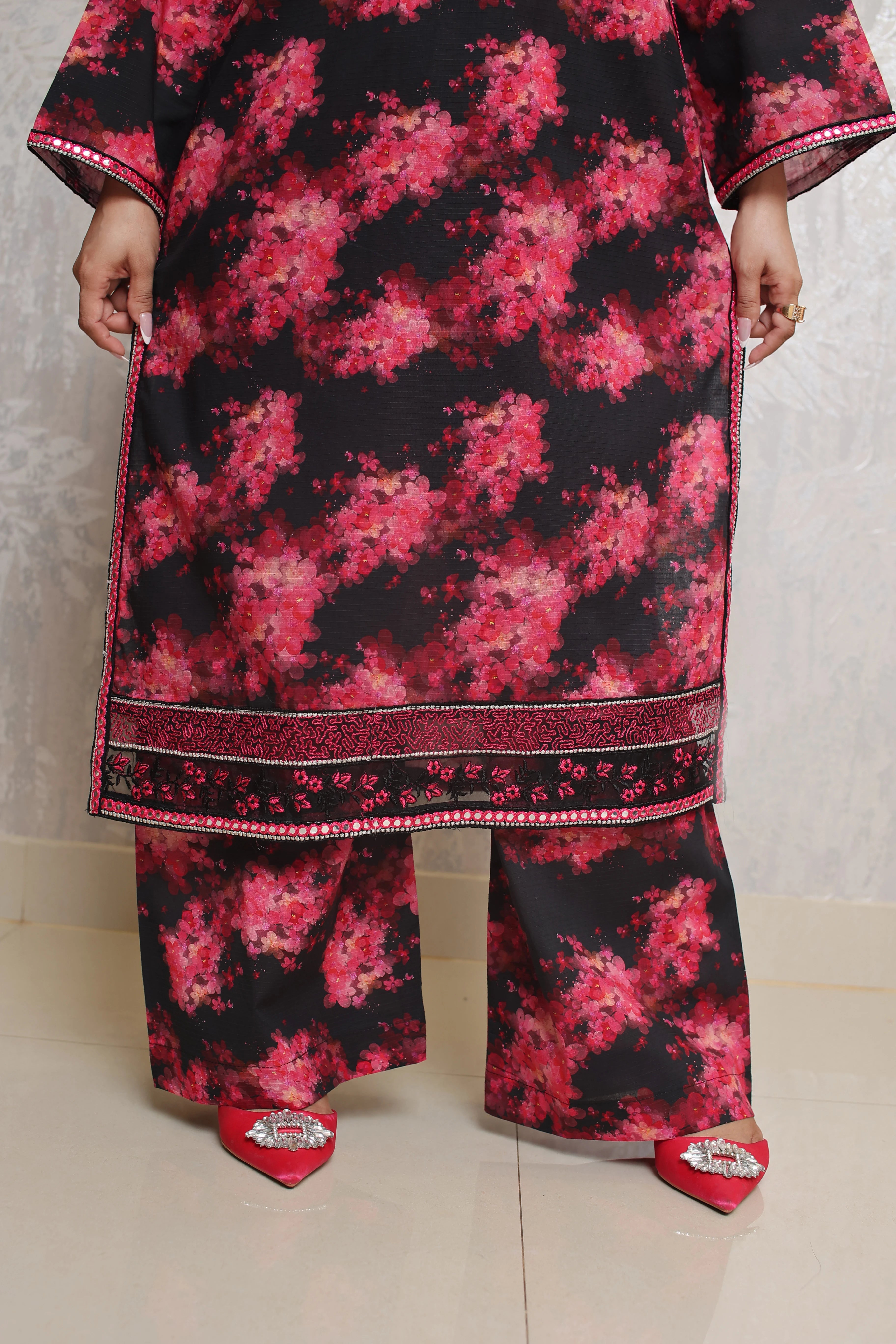 2 Piece - Black Merchanda Color Bana Doria Suit | ZB1007-SM